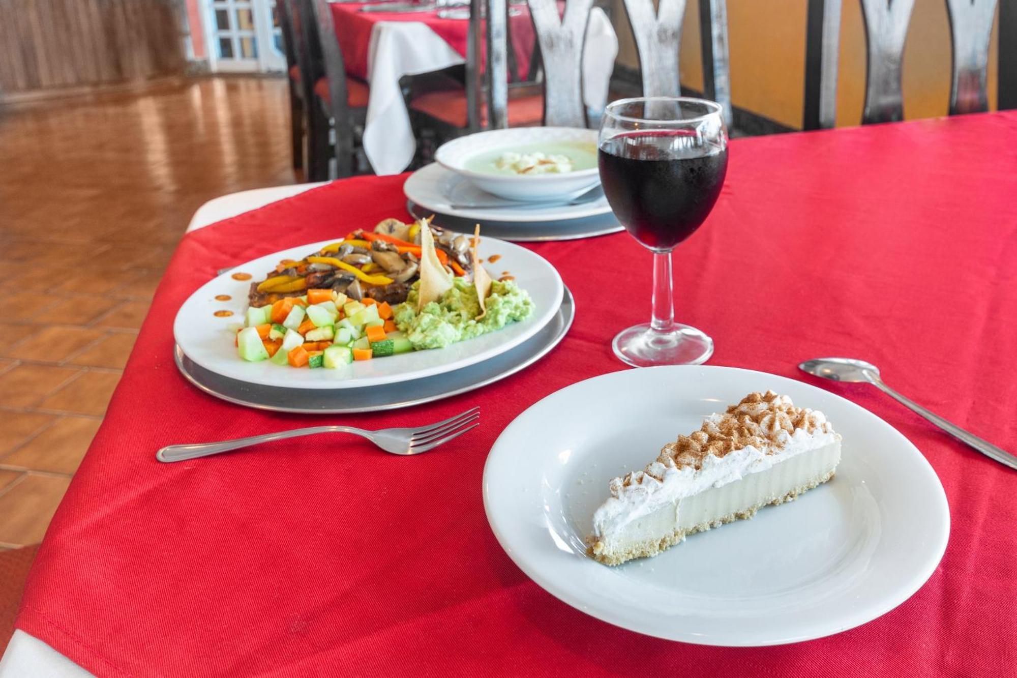 Oyo Hotel Casa Blanca Martínez de La Torre Zewnętrze zdjęcie