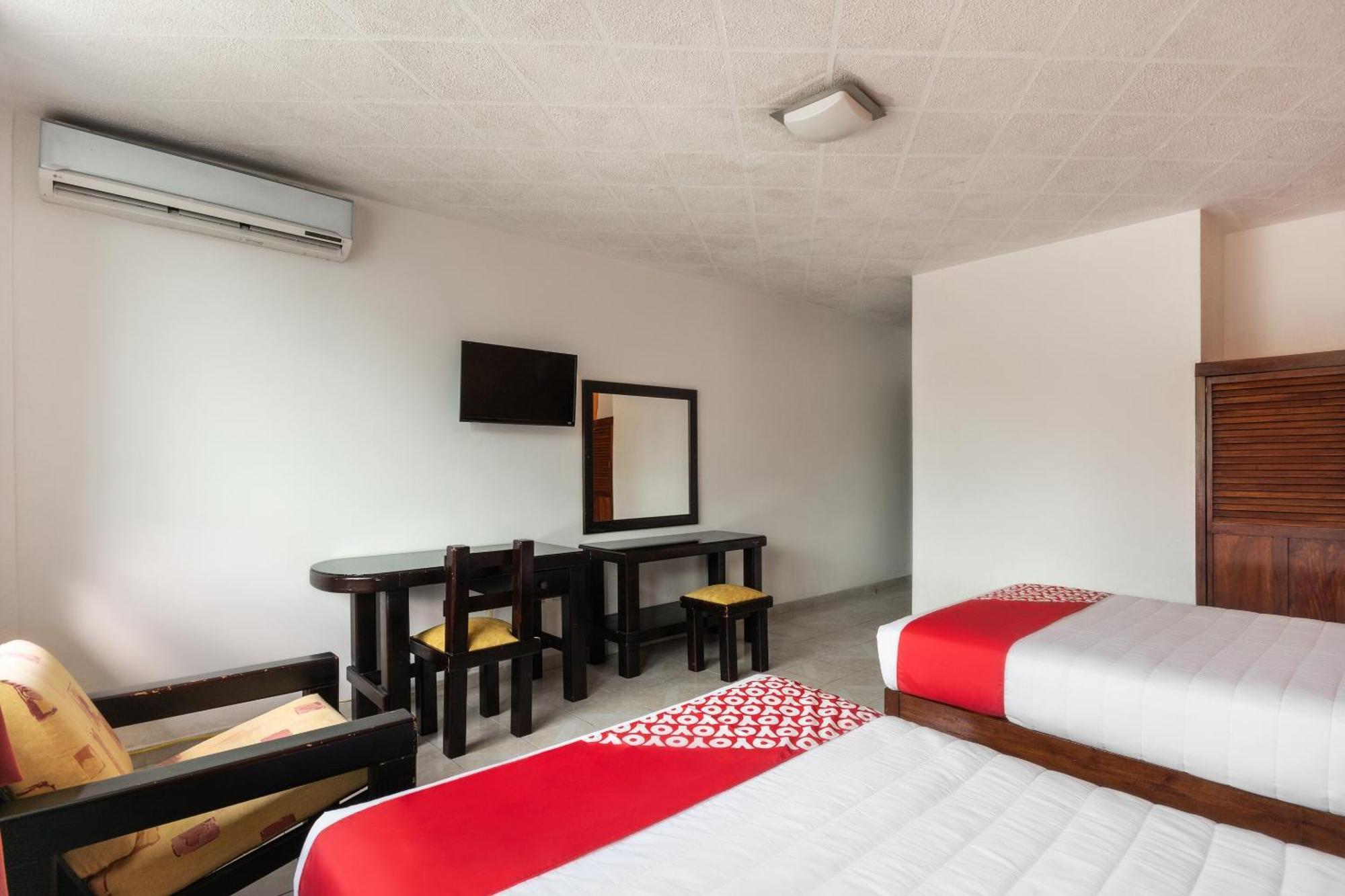Oyo Hotel Casa Blanca Martínez de La Torre Zewnętrze zdjęcie