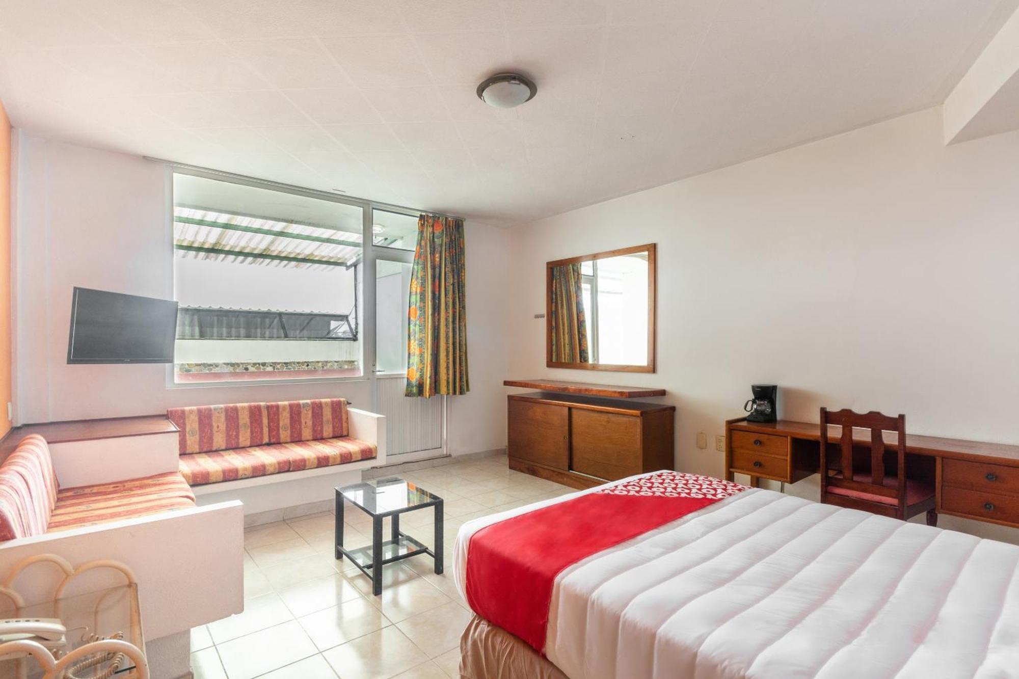 Oyo Hotel Casa Blanca Martínez de La Torre Zewnętrze zdjęcie