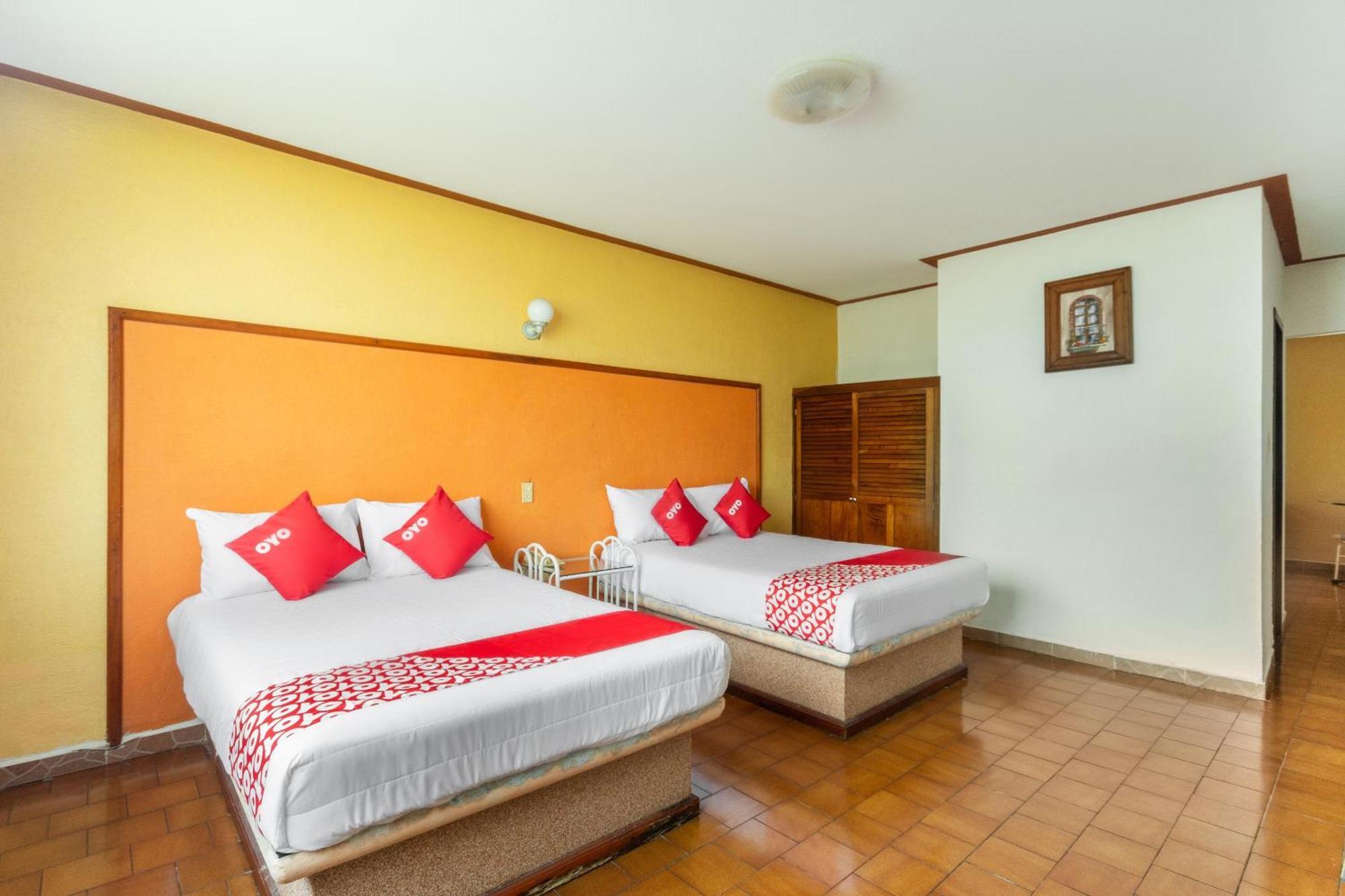 Oyo Hotel Casa Blanca Martínez de La Torre Zewnętrze zdjęcie