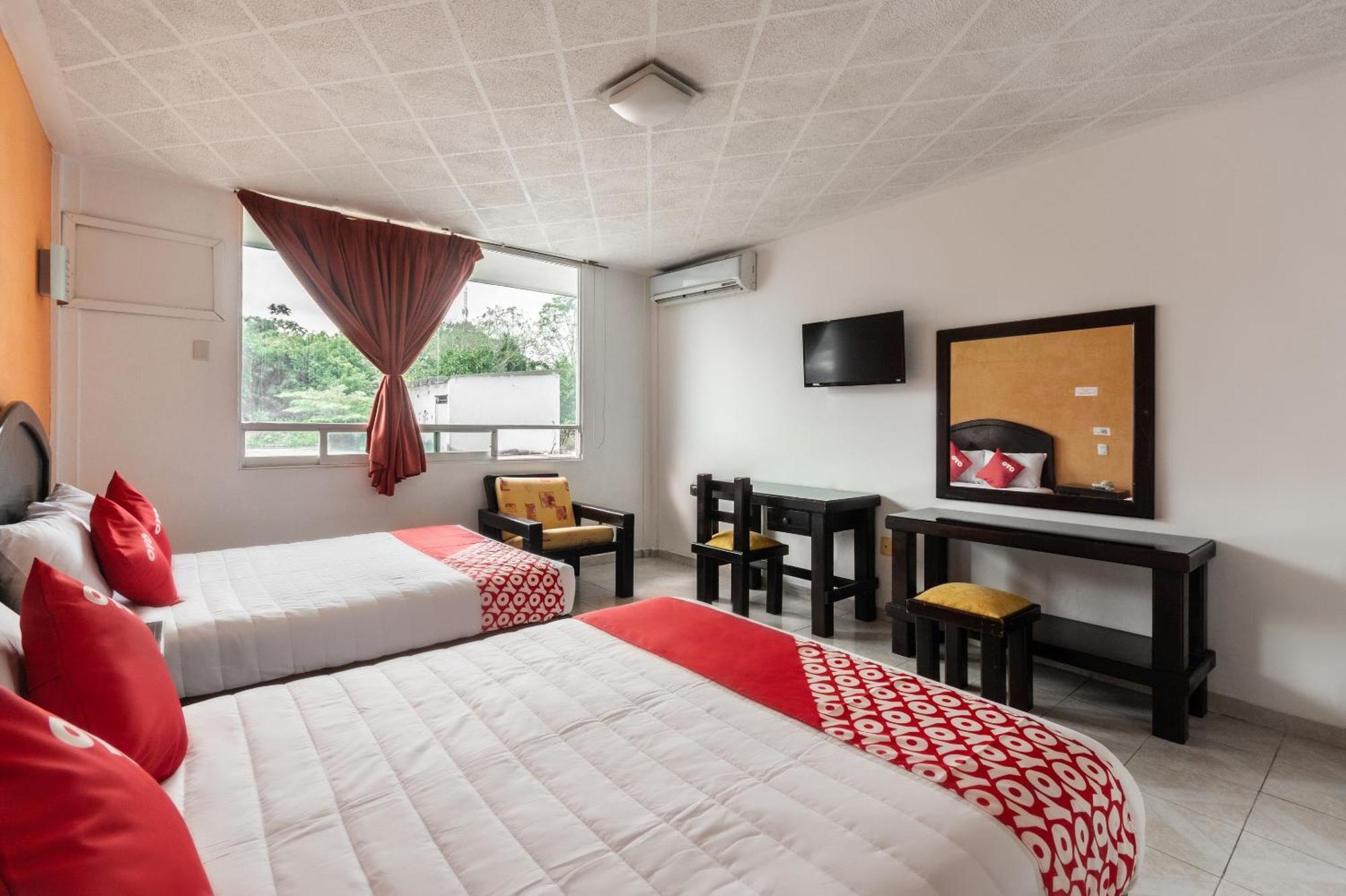 Oyo Hotel Casa Blanca Martínez de La Torre Zewnętrze zdjęcie