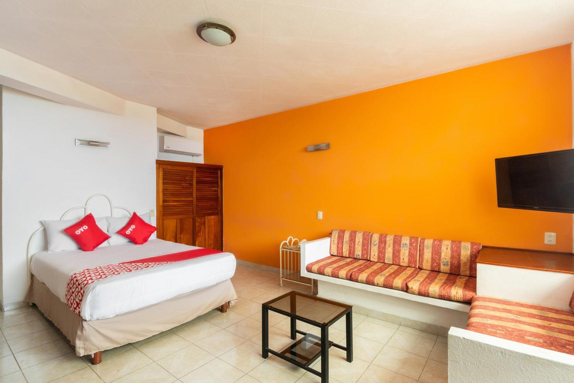 Oyo Hotel Casa Blanca Martínez de La Torre Zewnętrze zdjęcie