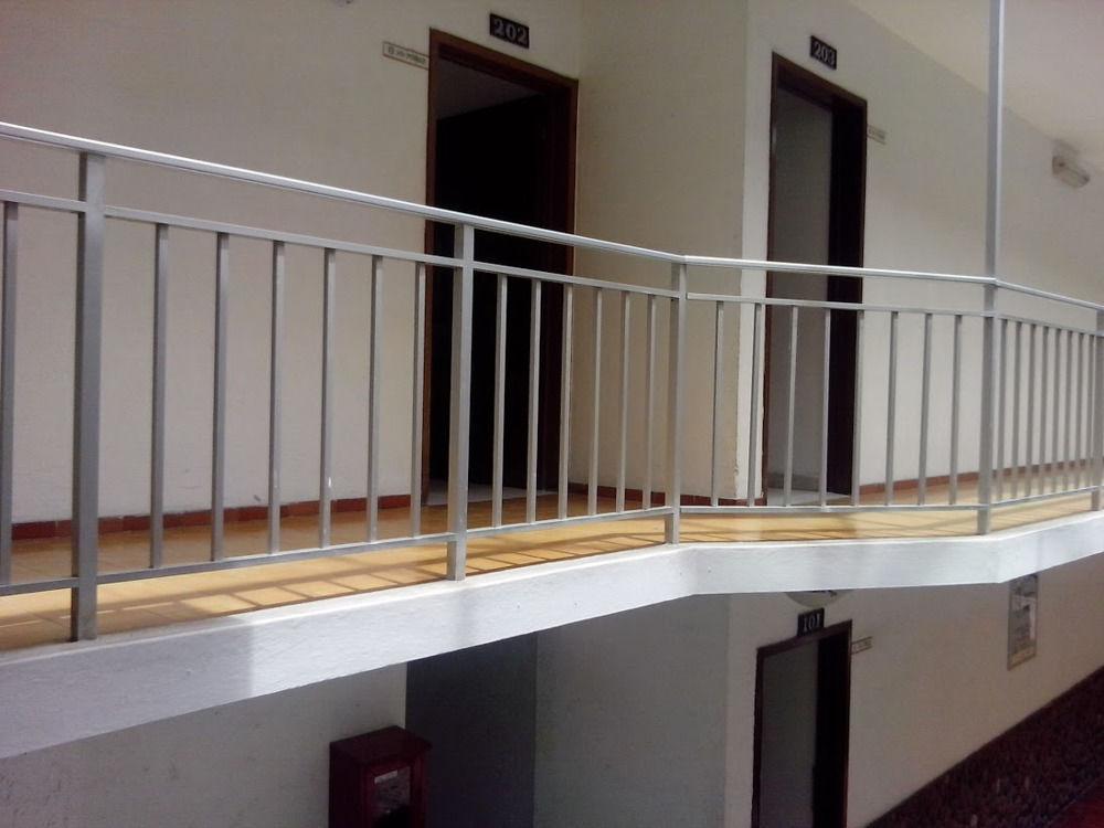 Oyo Hotel Casa Blanca Martínez de La Torre Zewnętrze zdjęcie