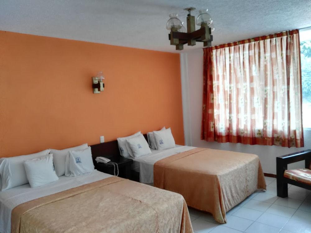 Oyo Hotel Casa Blanca Martínez de La Torre Zewnętrze zdjęcie