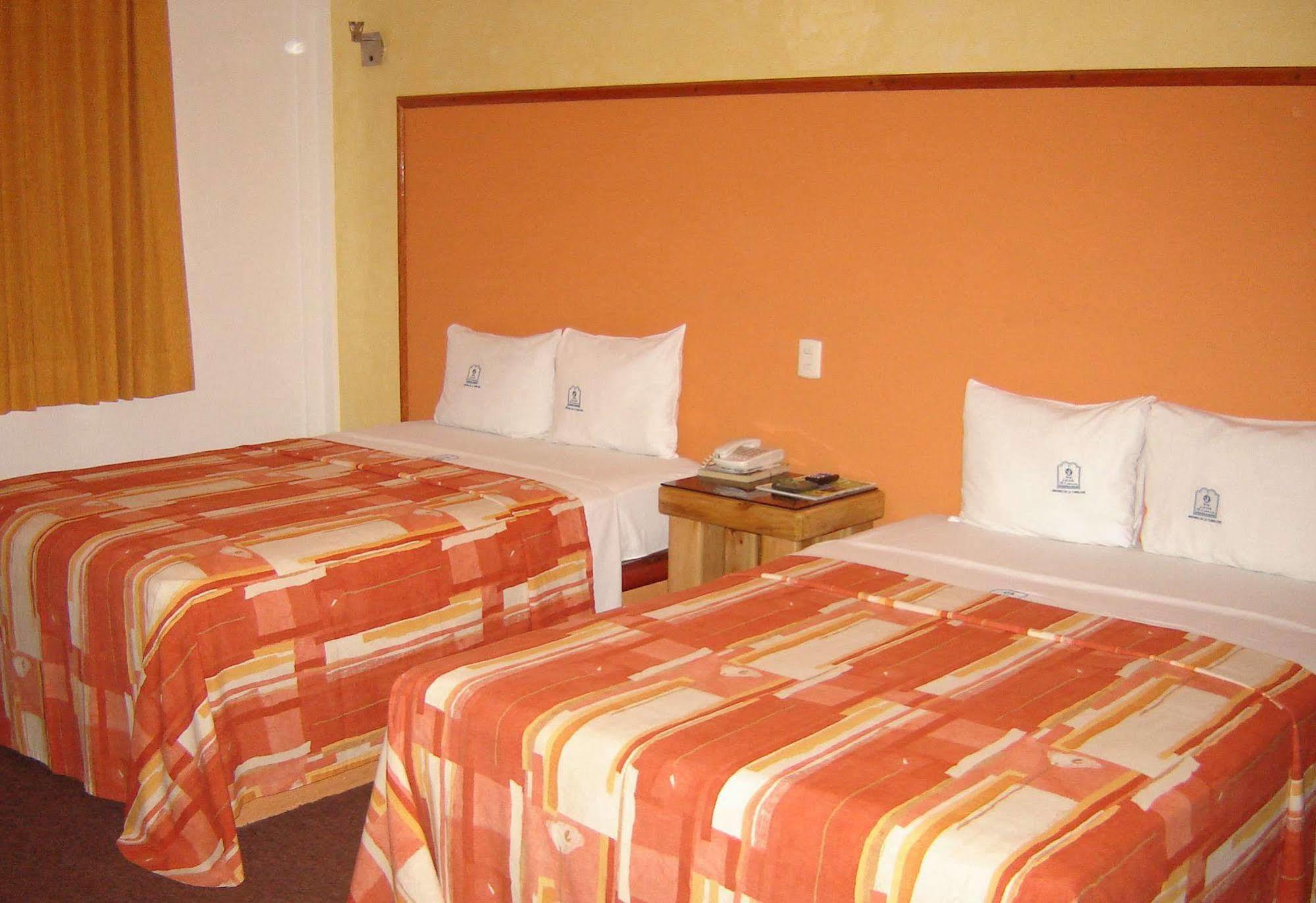 Oyo Hotel Casa Blanca Martínez de La Torre Zewnętrze zdjęcie